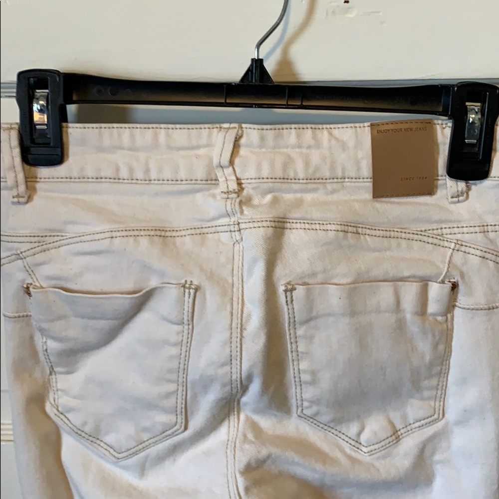 Stradivarius Jeans Size 4 - Picture 6 of 6